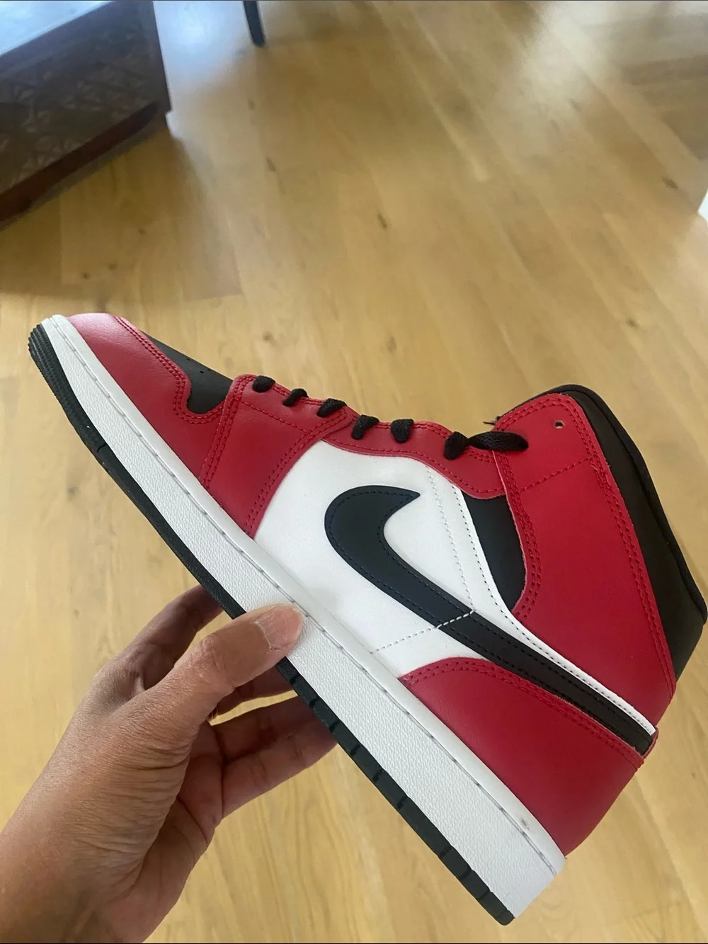 Jordan mid provide wear